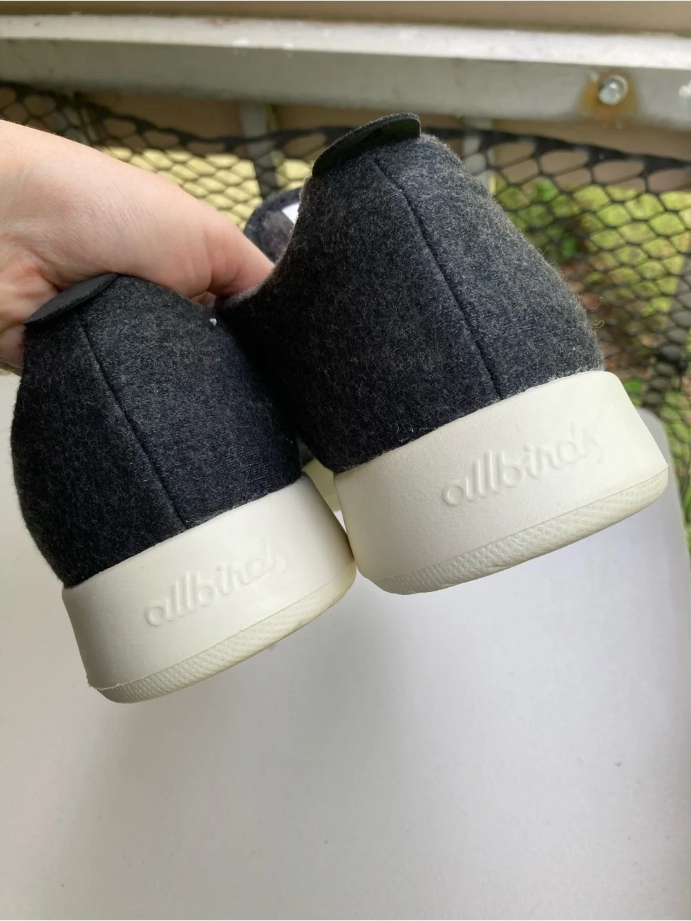 Allbirds Men's Size 11 Wool Runners Mizzles Merino Wool Dark Grey Sneakers